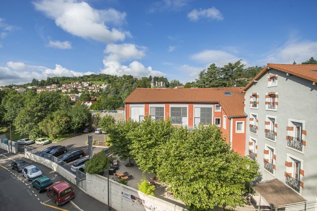 Hotel Des Capucins Le Puy-en-Velay ภายนอก รูปภาพ